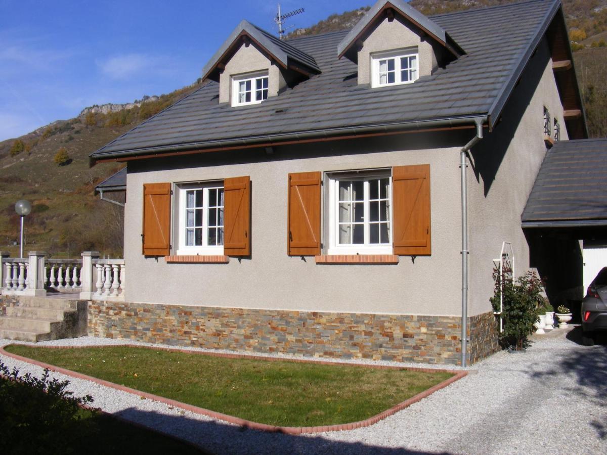 vacances à la montagne Vila Unac Exterior foto